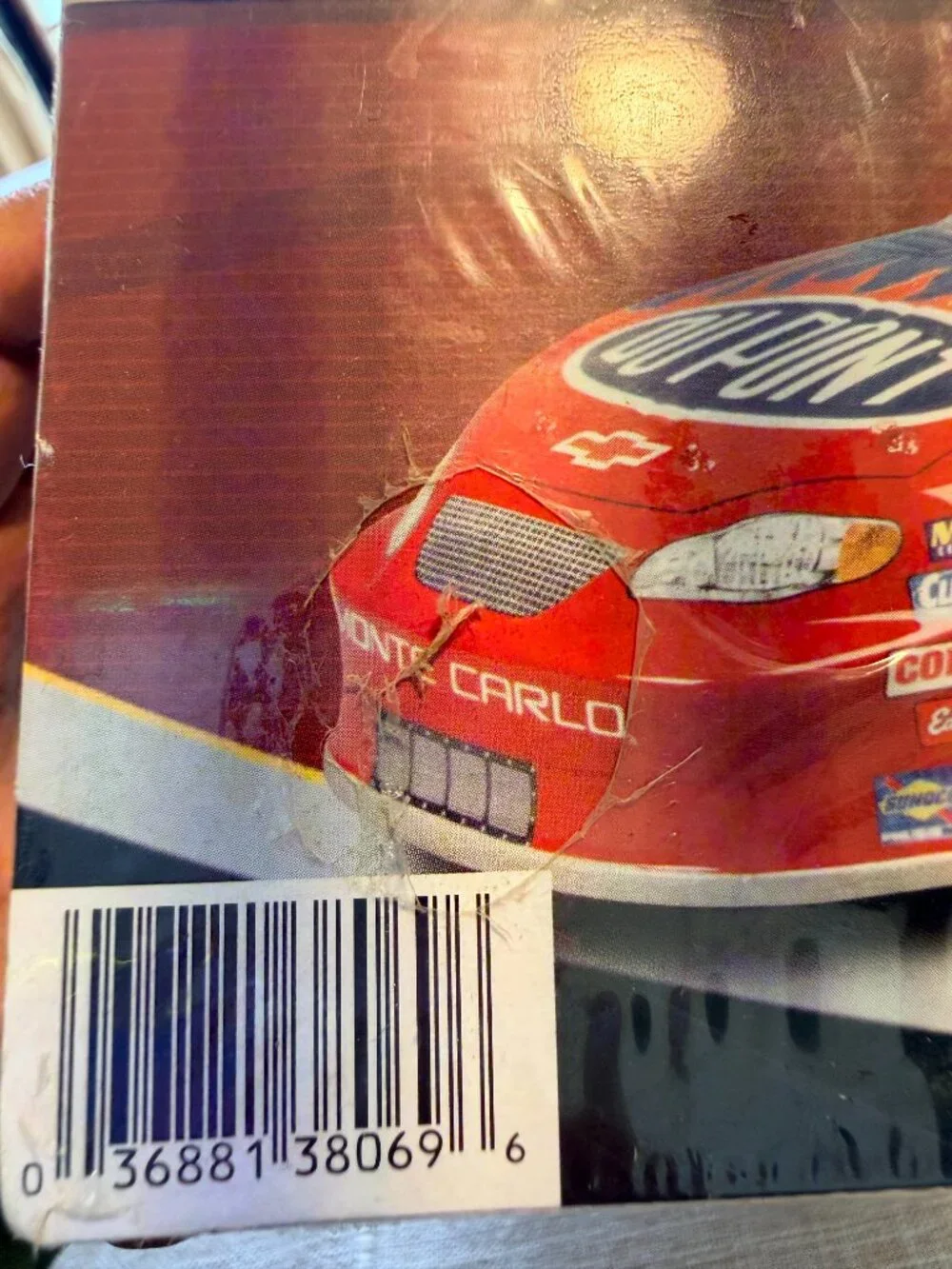 Jeff Gordon Nascar Dupont 2005 Monte Carlo Model AMT-ERTL #24 Model kit #38294